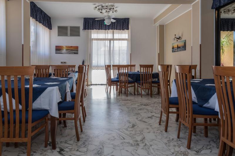 Hotel Malavoglia Ачи Костелло Экстерьер фото